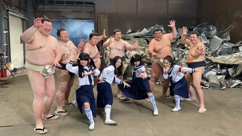 新しい学校のリーダーズさんの新曲MVに出演いたしました