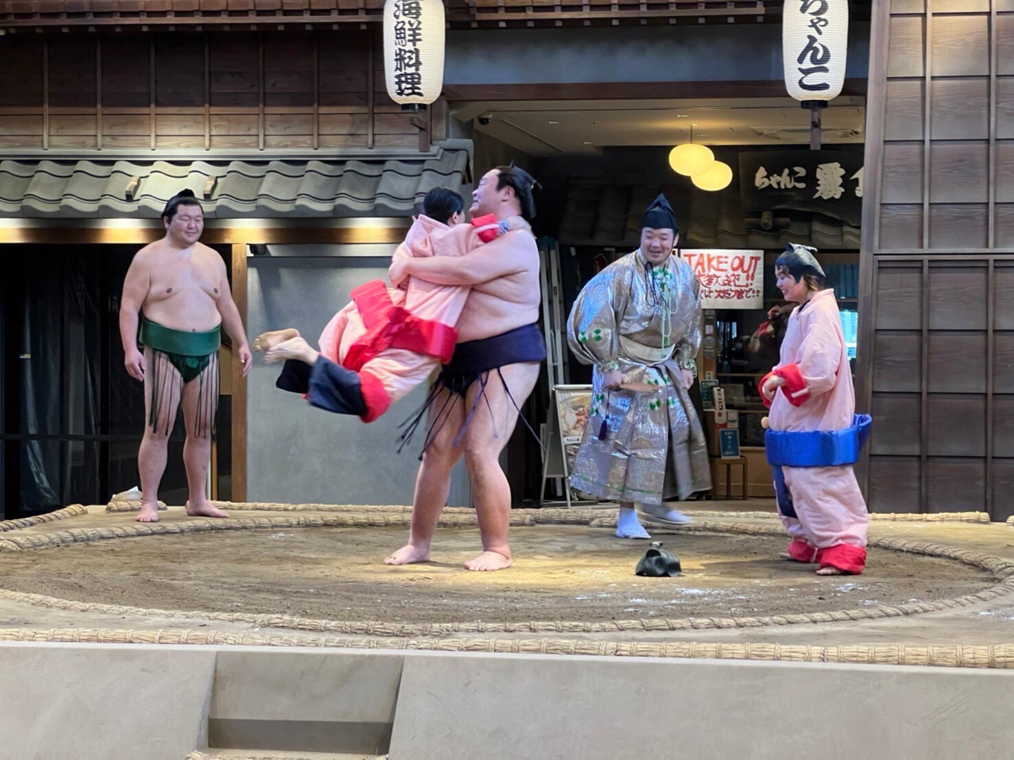 投稿についてもっと詳しく 海外の方へ向けたオンライン動画の撮影を両国江戸NORENで行いました。