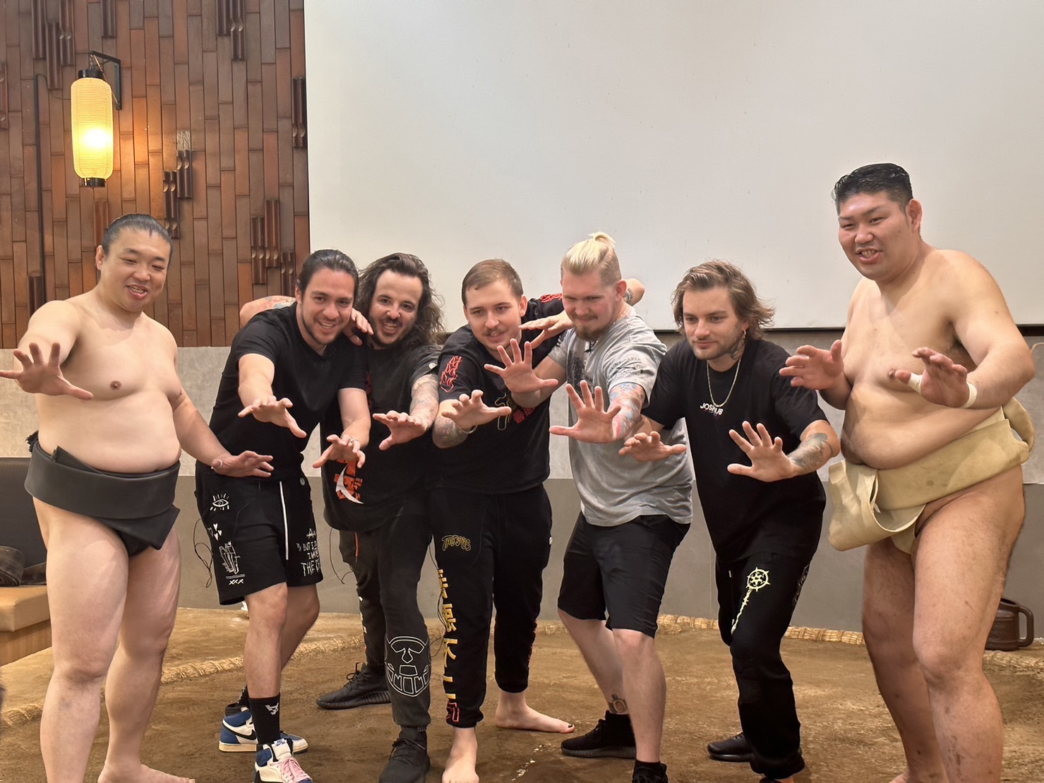 投稿についてもっと詳しく オーストラリアのYouTuber、『The Boys』さんの動画に出演しました！