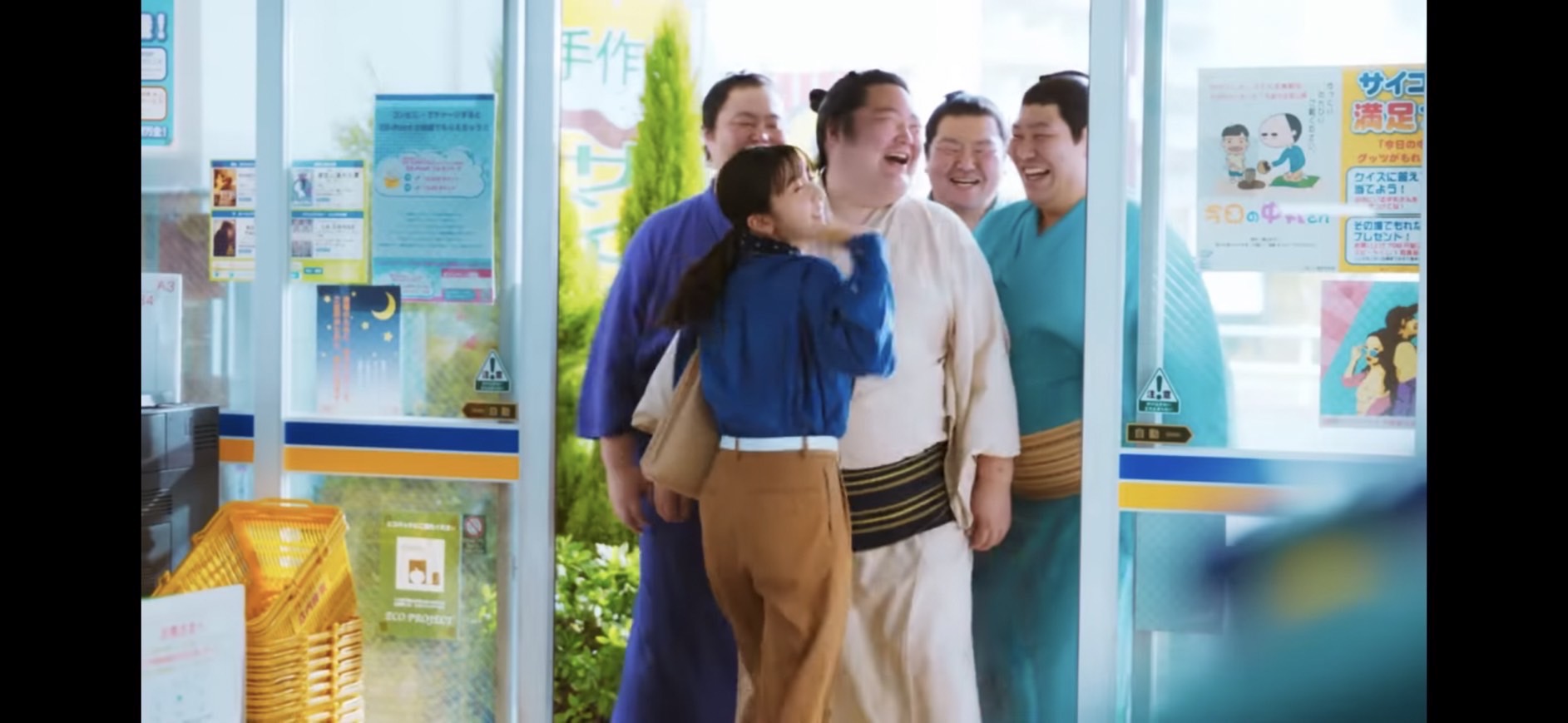 投稿についてもっと詳しく VISAカードのＣＭに力士役として出演しました！