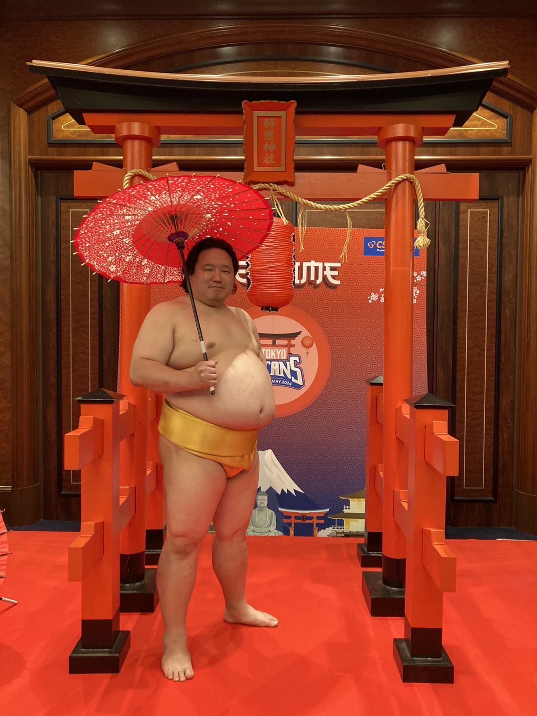 投稿についてもっと詳しく 都内ホテルで海外のお客様と撮影会！